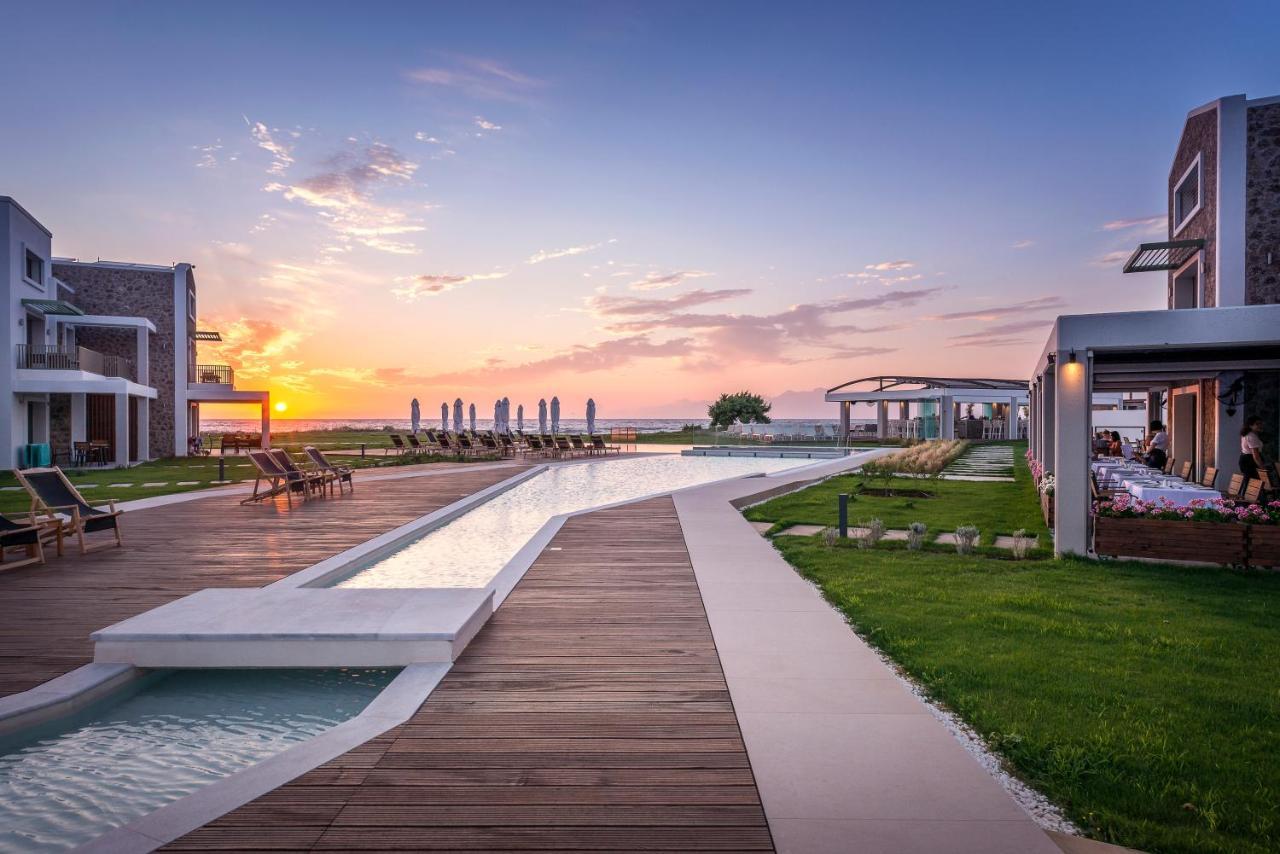 Thalassa Suites Almiros Beach Екстериор снимка