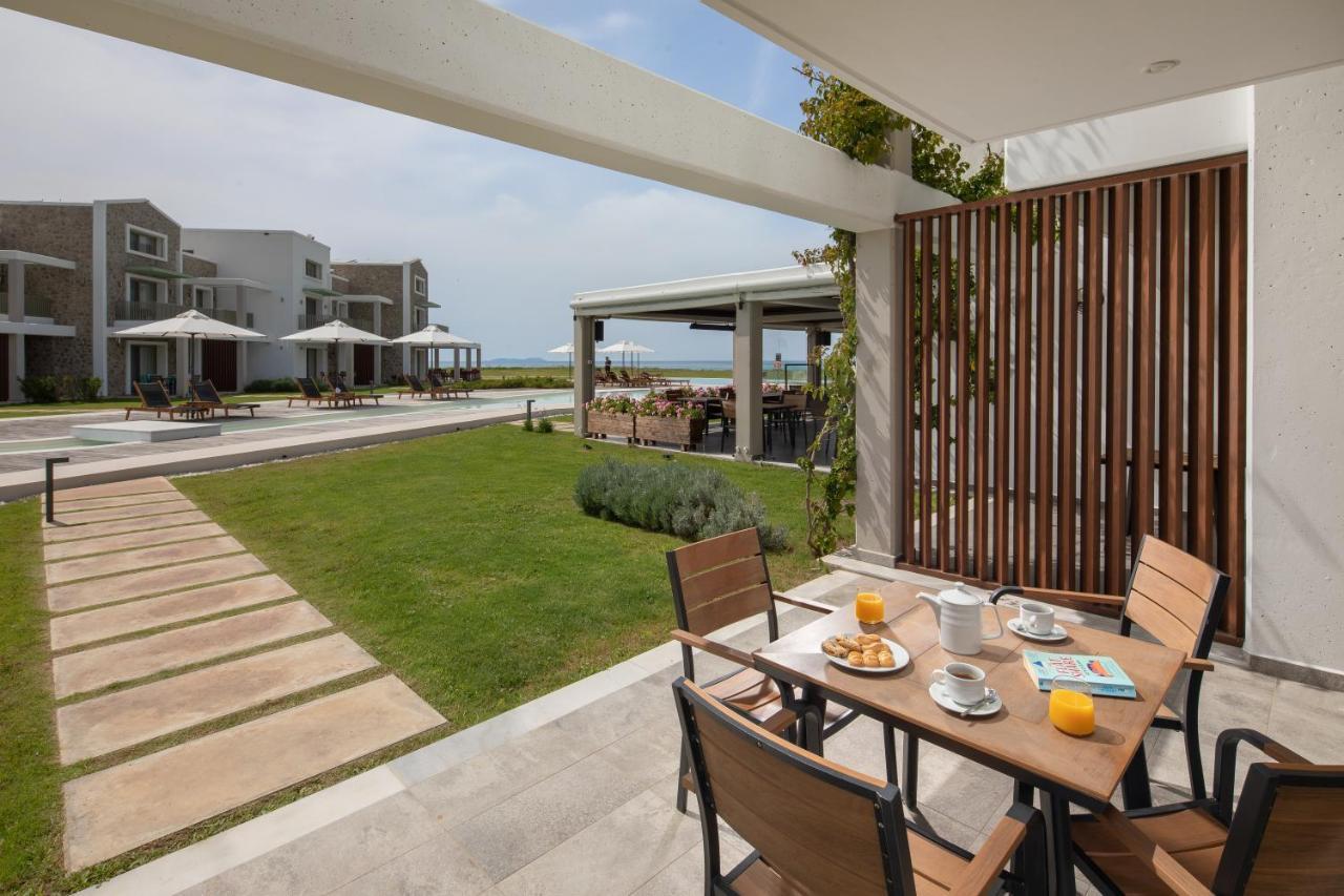 Thalassa Suites Almiros Beach Екстериор снимка